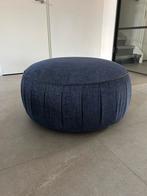 Leolux design Capri hocker pouf bijzettafel verrijdbaar 80cm, Huis en Inrichting, Banken | Voetenbanken en Poefen, Ophalen, Zo goed als nieuw