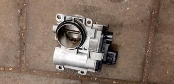 Compleet gasklephuis 1200i 16v Clio 2002 beschikbaar voor biedingen