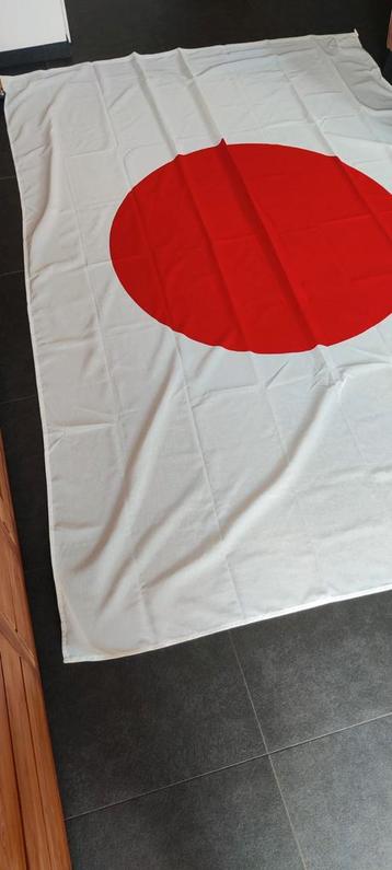 Grote Japanse vlag 295 x 187 cm beschikbaar voor biedingen