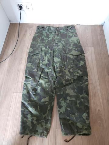 estische ttsko winter broek beschikbaar voor biedingen