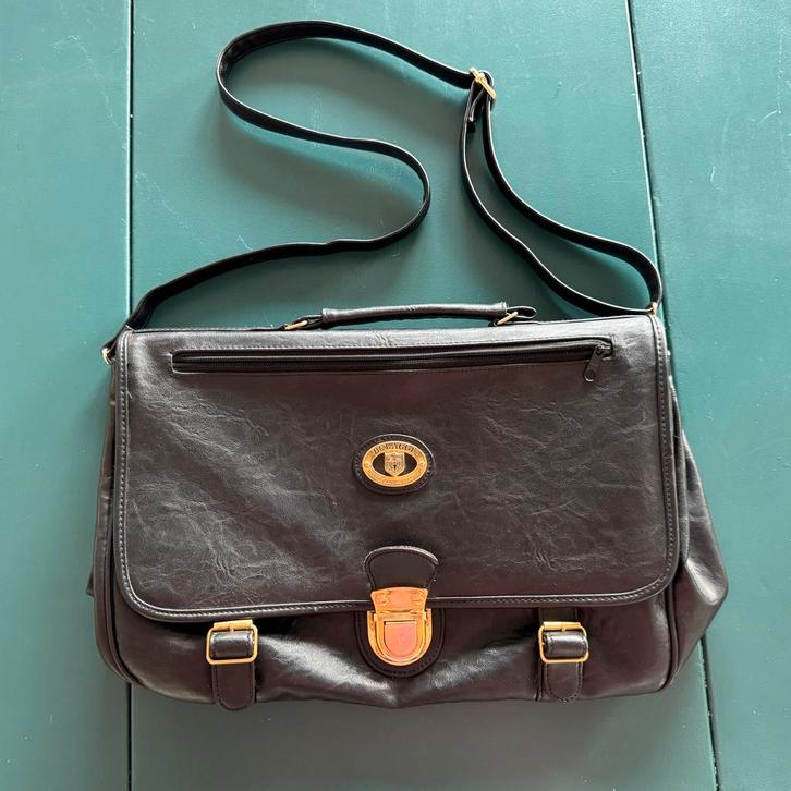 Vintage Bulaggi Schoudertas Zwart/Goud, Sieraden, Tassen en Uiterlijk, Tassen | Damestassen, Gebruikt, Schoudertasje, Zwart, Verzenden