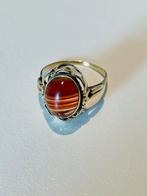 Gouden ring van 14K goud met streepagaat., Sieraden, Tassen en Uiterlijk, Ringen, Gebruikt, Ophalen of Verzenden, Kleiner dan 17