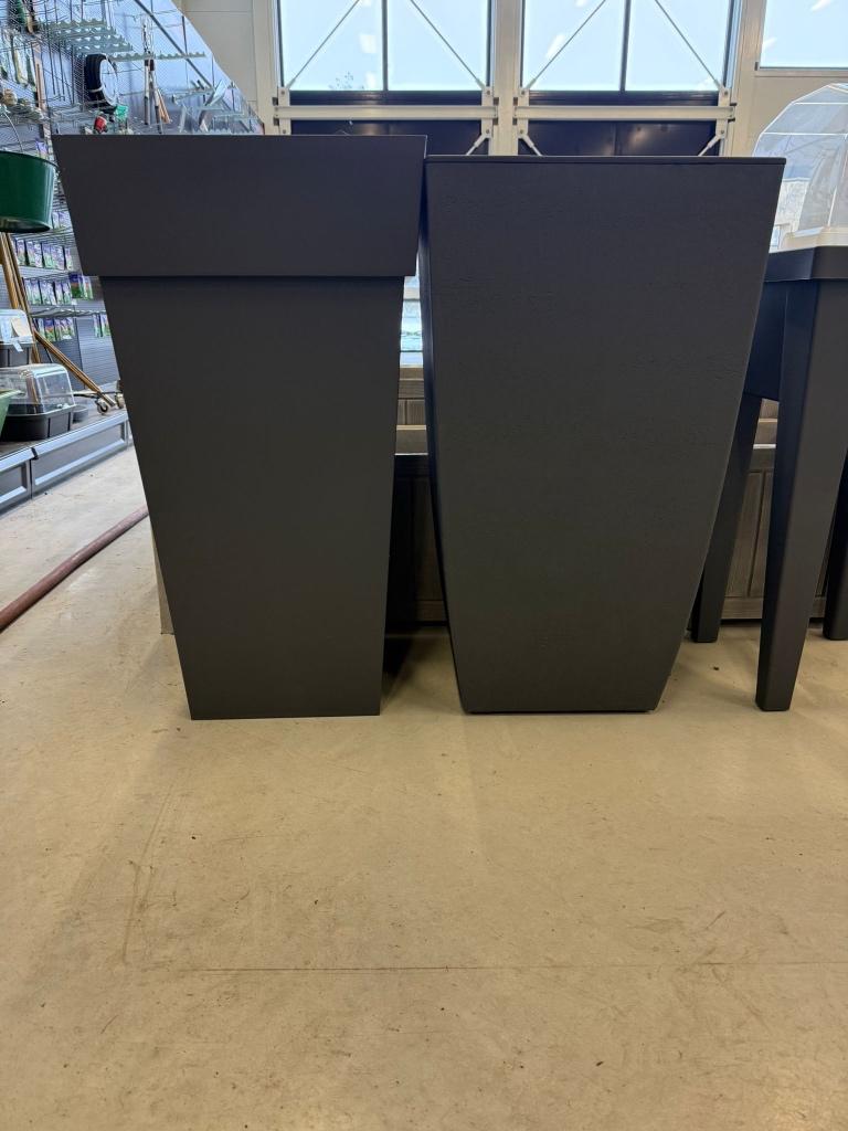 EDA plantenbakken voor buiten en binnen, Tuin en Terras, Bloembakken en Plantenbakken, Ophalen, Kunststof, Minder dan 60 cm, Vierkant