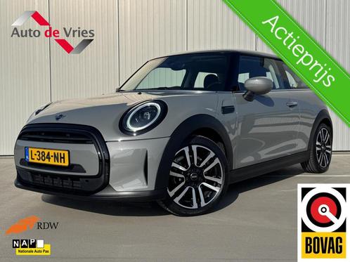 Mini Mini 1.5 Cooper Essential|Navi|CarPlay/Android|NL-Auto, Auto's, Mini, Bedrijf, Te koop, Cooper, ABS, Airbags, Airconditioning