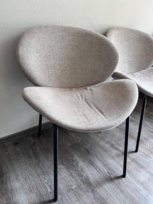 Eetkamerstoel Nous living, Huis en Inrichting, Stoelen, Zo goed als nieuw, Vier, Overige kleuren, Ophalen