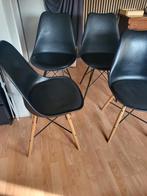 Zwarte Eetkamerstoelen, Ophalen