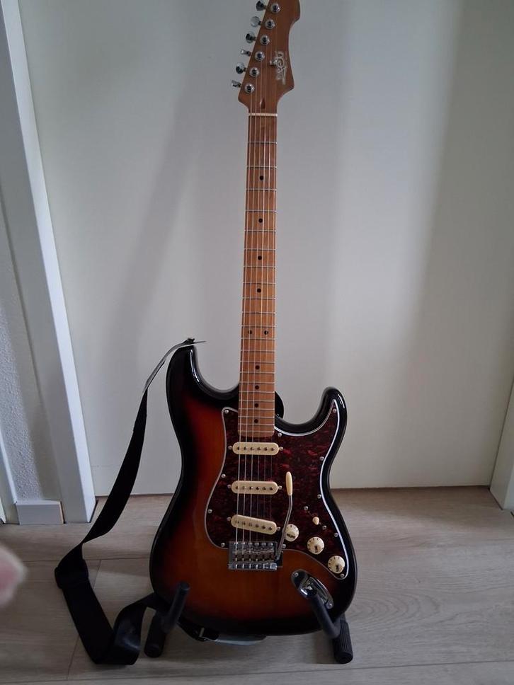 Jet JS300 Elektrische Gitaar - Stratocaster Model., Muziek en Instrumenten, Snaarinstrumenten | Gitaren | Elektrisch, Gebruikt