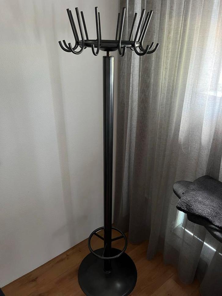 Industriële metalen kapstok - 185 cm, Huis en Inrichting, Woonaccessoires | Kapstokken, Zo goed als nieuw, Staande kapstok, 150 tot 200 cm