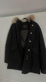 Woolrich parka, Kleding | Dames, Jassen | Winter, Ophalen of Verzenden, Zo goed als nieuw, Zwart