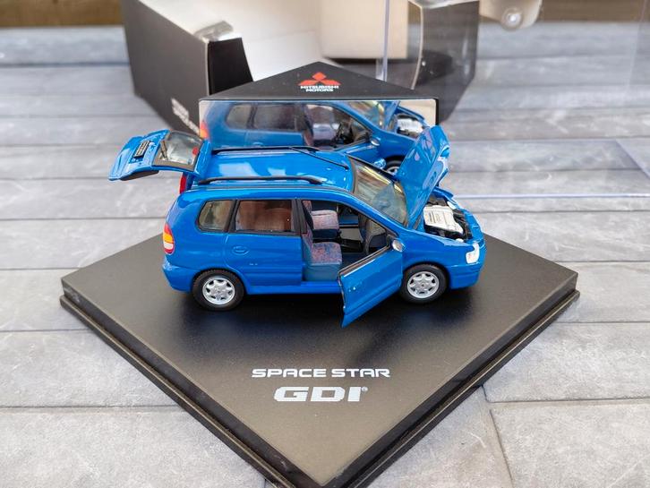 Mitsubishi Space Star I GDi GLX 1998-2002 blauw 1/43 Vitesse, Hobby en Vrije tijd, Modelauto's | 1:43, Nieuw, Auto, Overige merken