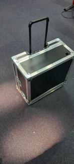 Nieuwe verrijdbare 19" trolley flightcase, Muziek en Instrumenten, Ophalen of Verzenden, Nieuw, Overige instrumenten, Flightcase