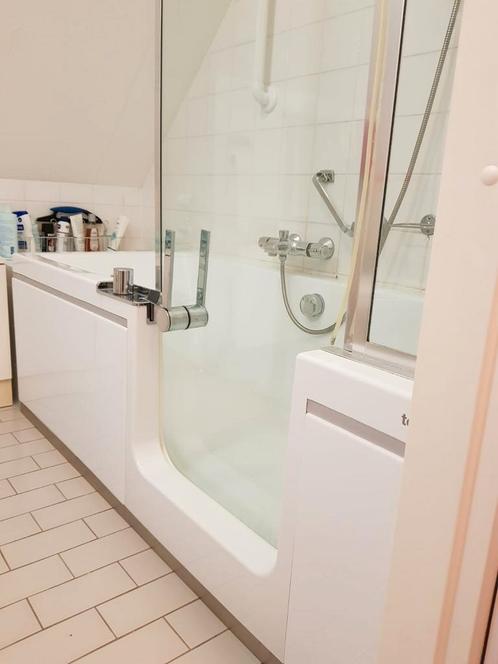 Teuco instapbad met douche, Huis en Inrichting, Badkamer | Complete badkamers, Zo goed als nieuw, Met douche, Ophalen