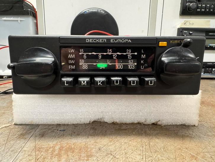Becker Europa 598 autoradio met onzichtbare Bluetooth, Auto diversen, Autoradio's, Gebruikt, Ophalen of Verzenden