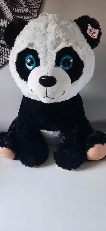Grote pluche pandabeer  beschikbaar voor biedingen