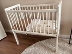 Wieg met matras, Kinderen en Baby's, Babywiegjes en Ledikanten, Ophalen of Verzenden, Gebruikt, Wieg