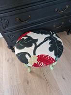 Lief voetenbankje met bloemmotief, Ophalen of Verzenden