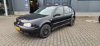 Volkswagen Golf 1.6 2001 Zwart Apk tot 2026!, Auto's, Volkswagen, Voorwielaandrijving, Stof, 1145 kg, 4 cilinders