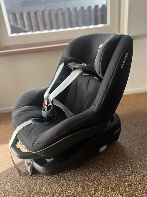 Autostoel maxi cosi Pearl met familyfix, Kinderen en Baby's, Autostoeltjes, Zo goed als nieuw, Maxi-Cosi, 0 t/m 18 kg, Isofix