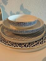 MIKASA MOOR SERVIES SET 24 STUKS, Antiek en Kunst, Ophalen