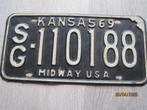 Auto kenteken USA  -  Kansas 69, Verzamelen, Verzenden, Gebruikt, Auto's