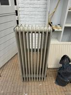Oude Radiator - Vintage Look, Doe-het-zelf en Verbouw, Verwarming en Radiatoren, Ophalen, 30 tot 80 cm, Gebruikt, Radiator