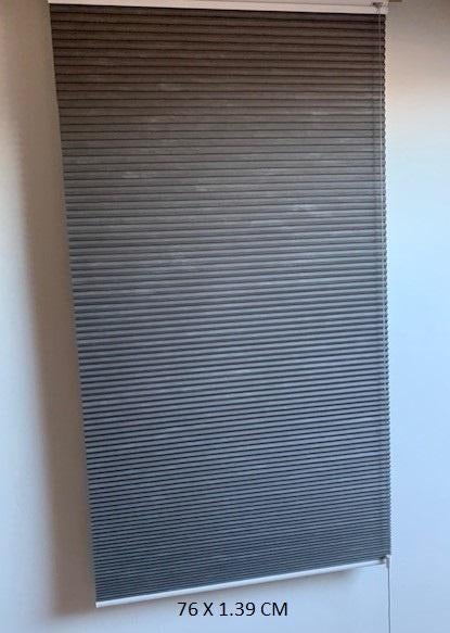 Dupligordijnen / plisse gordijn merk: BECE, Huis en Inrichting, Stoffering | Gordijnen en Lamellen, Gebruikt, 100 tot 150 cm, Grijs