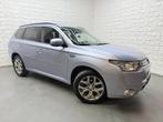 Mitsubishi Outlander 2.0 PHEV Instyle+ LEER NAVI CAMERA NAP, Zwart, 4 cilinders, Blauw, Vierwielaandrijving