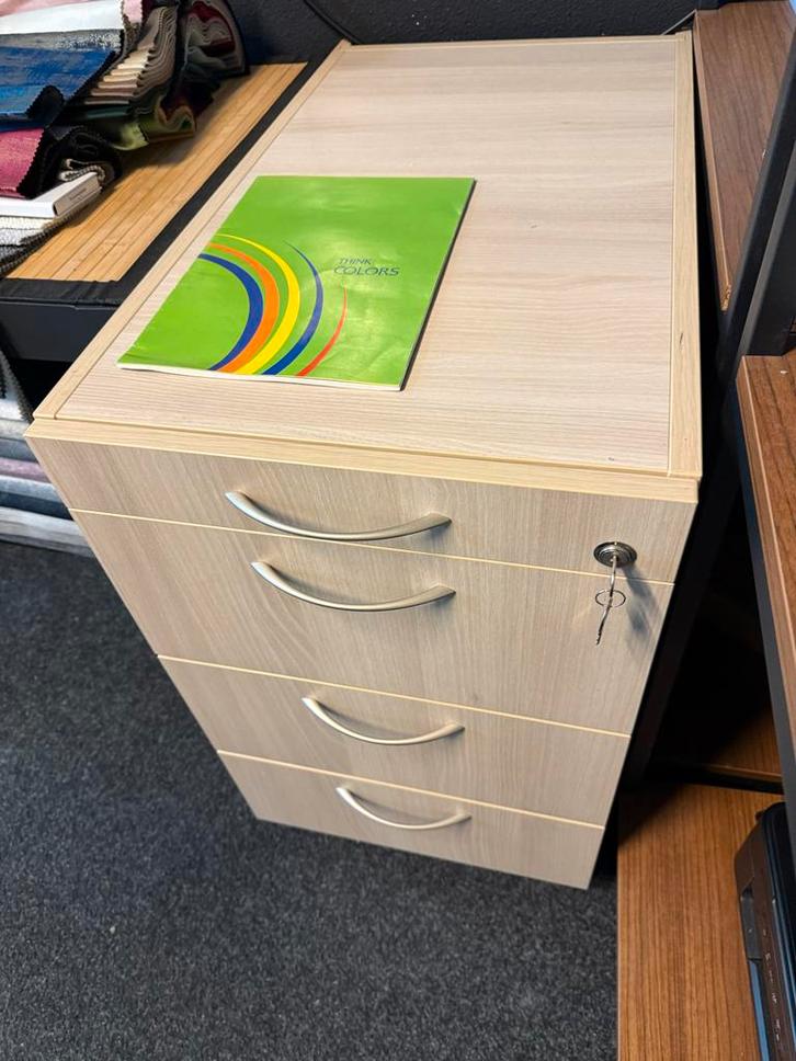 Ladekast met 4 laden, Huis en Inrichting, Kasten | Ladekasten, Zo goed als nieuw, 100 tot 150 cm, Minder dan 50 cm, Minder dan 25 cm