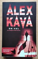 Alex Kava - De val - een Maggie O'Dell-thrillrr, Ophalen of Verzenden, Zo goed als nieuw, Nederland, A. Kava
