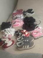 kinder sneakers orgineel, Kinderen en Baby's, Kinderkleding | Schoenen en Sokken, Ophalen of Verzenden, Zo goed als nieuw, Nike