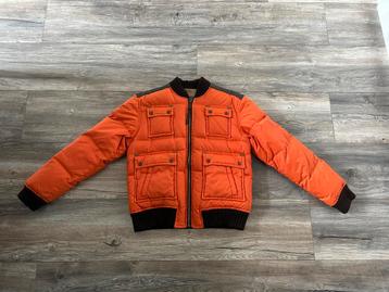 Dsquared2 jas beschikbaar voor biedingen