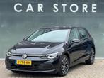 Volkswagen Golf 1.5 TSI 130 PK NAVI Apple Carplay, Stof, 4 cilinders, Zwart, Origineel Nederlands
