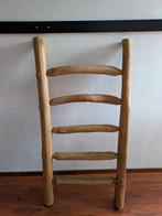 Decoratieve ladder, Ophalen, Zo goed als nieuw, Minder dan 2 meter