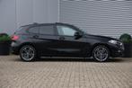 BMW 1-serie 118i Executive Sportline NAP|Pano|Trekh|Cam|Lede, 136 pk, Gebruikt, Zwart, 3 cilinders