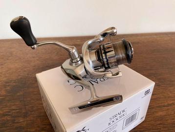 Shimano STRADIC 1000 FL HG beschikbaar voor biedingen