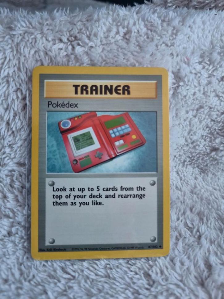 Pokémon Pokedex Trainer Kaart - Base Set Unlimited, Hobby en Vrije tijd, Verzamelkaartspellen | Pokémon, Zo goed als nieuw, Losse kaart