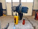 Elektrische kettingtakel Donati 250kg 3,1m hijshoogte, Ophalen, Gebruikt, Elektrisch