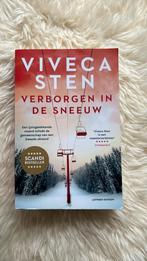 Viveca Sten - Verborgen in de sneeuw, Ophalen of Verzenden, Zo goed als nieuw, Viveca Sten