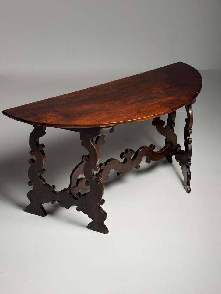 Italiaanse Demi Lune sidetable 18e eeuw, Antiek en Kunst, Antiek | Meubels | Tafels, Ophalen