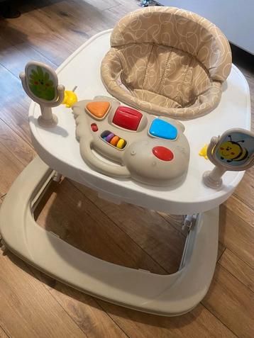 Loopstoel voor de baby supernetjes beschikbaar voor biedingen