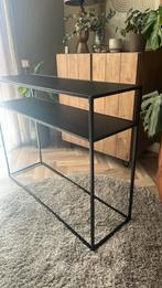 Sidetabel zwart metalen pootjes, Huis en Inrichting, Tafels | Sidetables, Ophalen, Gebruikt, 50 tot 100 cm, Metaal