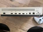 Xbox One S 500GB + 2 Monitoren, Spelcomputers en Games, Spelcomputers | Xbox One, Ophalen, Xbox One S, Met 1 controller, 500 GB