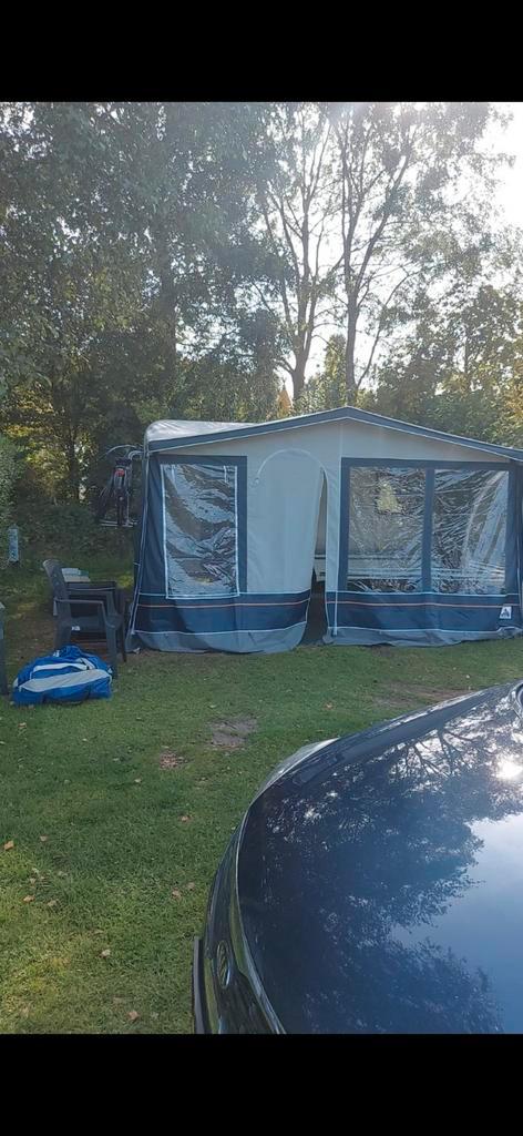 Adria prima 410  caravan, Caravans en Kamperen, Caravans, Particulier, Treinzit, Adria, Fietsenrek, Ophalen