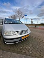 Volkswagen Sharan 2.8 150KW AUT 2001 Grijs, Auto's, Volkswagen, Origineel Nederlands, Te koop, Zilver of Grijs, Sharan