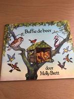 Buffie de beer door Molly Brett, Ophalen of Verzenden, Zo goed als nieuw