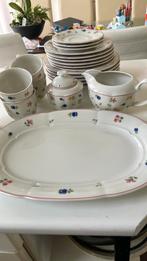 Servies met bloemetjes, Ophalen, Zo goed als nieuw, Overige stijlen
