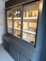 Grote vitrinekast met schuifdeuren, Gebruikt, 200 cm of meer, 150 tot 200 cm, Ophalen of Verzenden