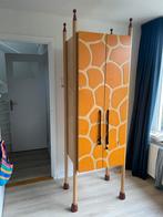 Kast kinderkamer giraf kleding handgemaakt hout, Kinderen en Baby's, Kinderkamer | Commodes en Kasten, Ophalen, Gebruikt, Kast