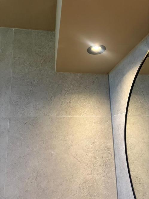 Toilet- of badkamertegels, Doe-het-zelf en Verbouw, Tegels, Nieuw, Wandtegels, Keramiek, 60 cm of meer, 60 cm of meer, 5 tot 10 m²