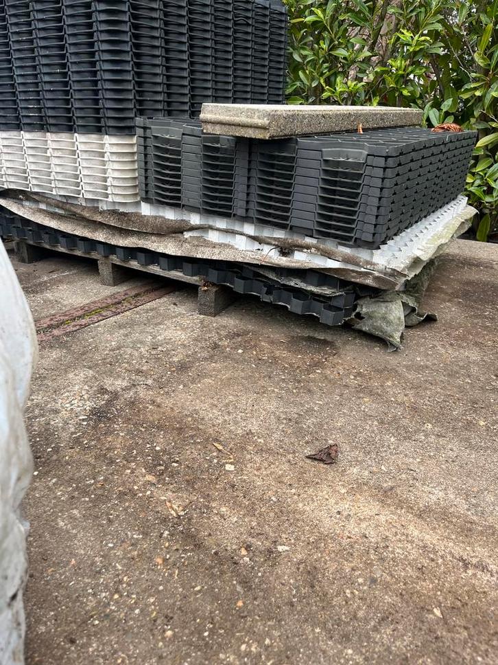 Grind split honingraat platen plaatjes, Tuin en Terras, Grind, Keien en Split, Zo goed als nieuw, Split, Ophalen